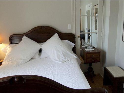 Hotel Belvedere Kingston Pokoj fotografie
